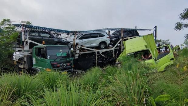 8 Orang Tewas Ini Kronologi Kecelakaan Beruntun Di Tol Semarang Solo