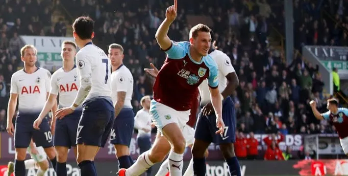 Ashley Barnes mencetak gol untuk kemenangan Burnley (Foto: Reuters/Google)