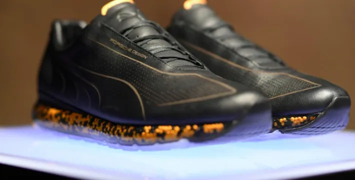 Puma-Porsche hadirkan produk premium (foto: Reuters)