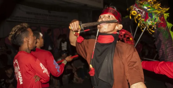 Bebus  Tionghoa di acara Cap go meh, Bogor. (Foto: P. Hasudungan Sirait)