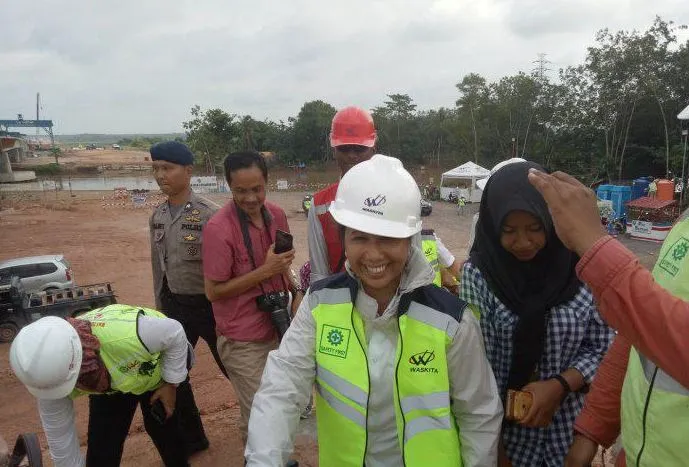 Menteri Badan Usaha Milik Negara (BUMN) Rini Soemarno (Foto: Law-justice.co)