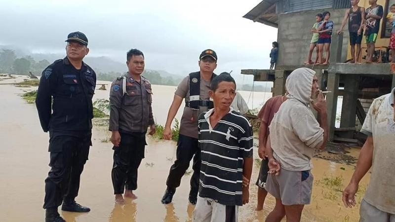 Sejumlah titik di Labuan Bajo, Manggarai Barat, NTT dilanda banjir dan longsor oleh hujan lebat sejak Rabu (6/3/3019) malam (Foto: Facebook)