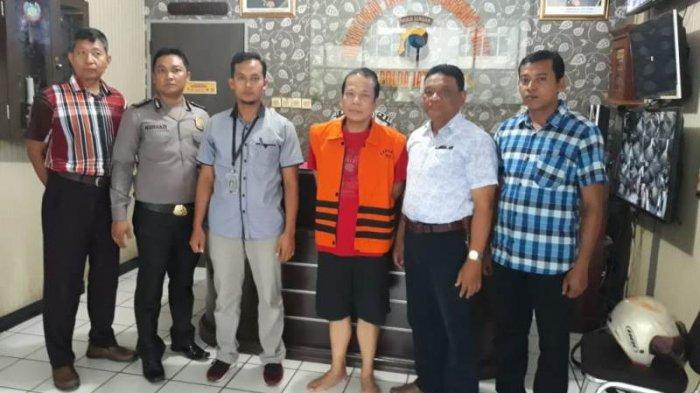 Mantan Wakil Ketua DPR Taufik Kurniawan tiba di Polda Jawa Tengah, Kamis (14/3/2019) (Tribun)