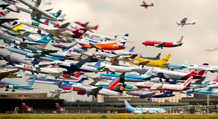 Perang tarif tiket pesawat (Foto: NusantaraNews)