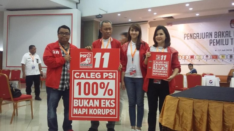 Partai Solidaritas Indonesia (PSI) mendaftarkan 575 bakal calon anggota legislatif 2019 ke Komisi Pemilihan Umum (KPU). (dok. Detik.com)
