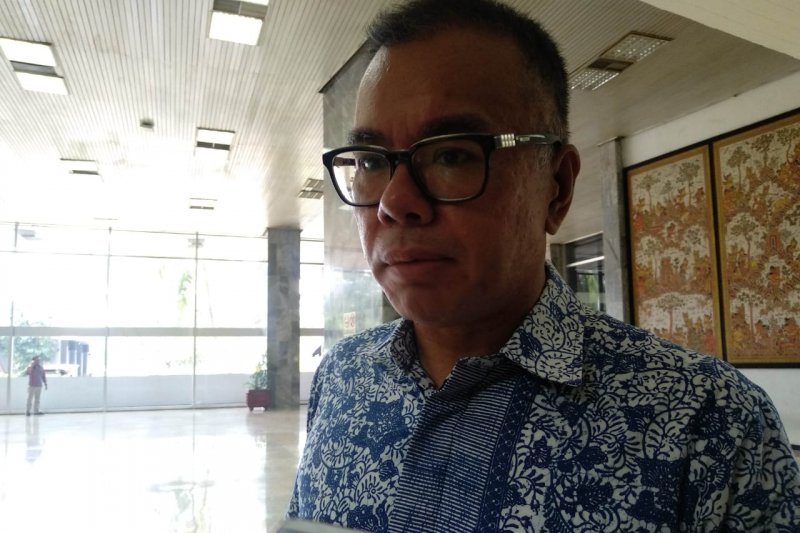 Anggota Fraksi PAN DPR RI Bara Hasibuan memberikan pernyataan di Kompleks Parlemen, Jakarta, Kamis. (Foto: Antara)
