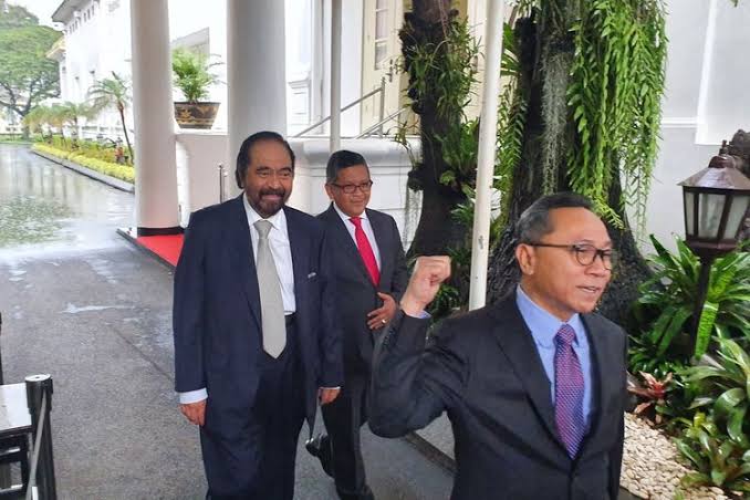 Zulkifli Hasan saat berkunjung ke Istana Merdeka untuk bertemu dengan Jokowi usai Pemilu pada Rabu (24/4/2019) (Kompas)