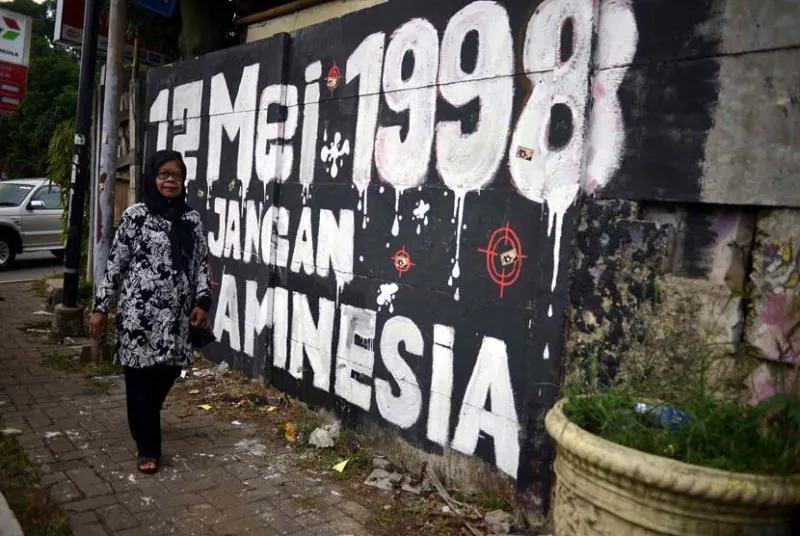Salah satu keluarga korban tragedi mei tahun 1998, Ruyati. (tulisan investigasi)