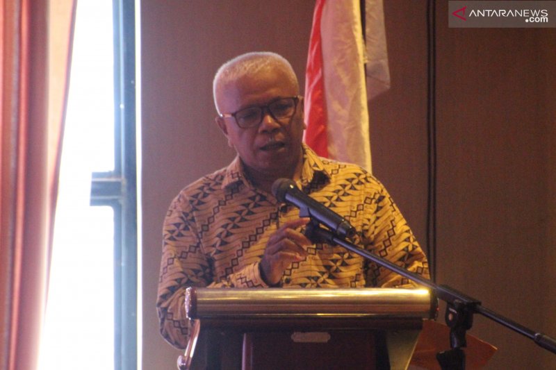 Dosen Hukum Tata Negara pada Universitas Cendana (Undana) Kupang, Dr.Johanes Tuba Helan, M.Hum (Foto: Antara)