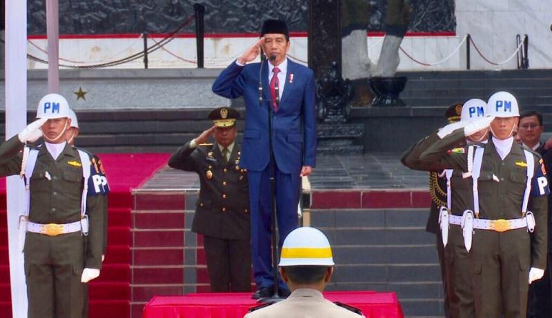 Presiden Jokowi saat jadi pemimpin upacara (Foto: rajawali Siber)