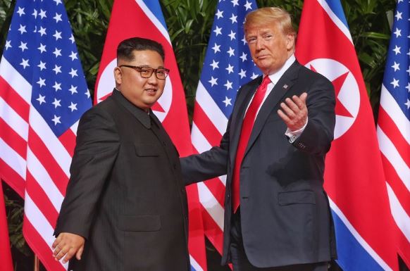 Pemimpin Korea Utara Kim Jong Un dan Presiden Amerika Serikat Donald Trump (Foto: The Atlantic)