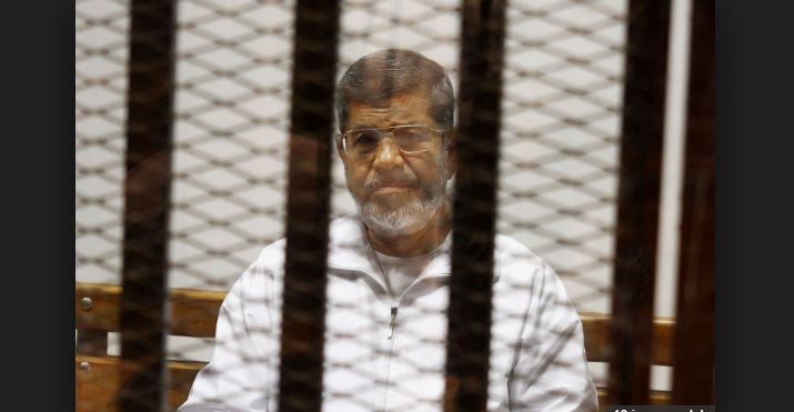  Mantan presiden Mesir, Mohammed Mursi saat dipenjara (Foto: Khaama Press)