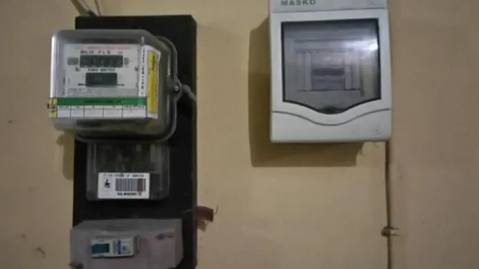 Meteran listrik PLN (Foto: Tribunnews.com)
