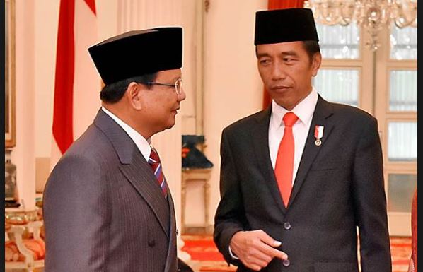 Capres dari Partai Gerindra, Prabowo Subianto dan Presiden Jokowi (Foto: Bisnis.com)