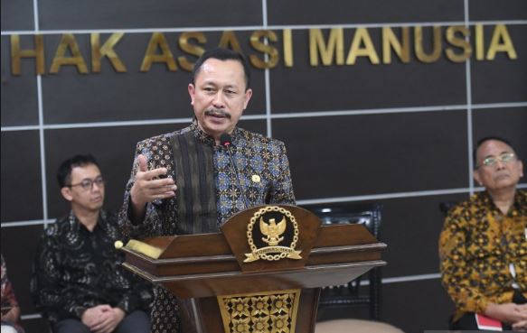 Ketua Komnas HAM Ahmad Taufan Damanik (Net)