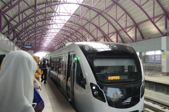 LRT Jakarta (Foto: Kompas)