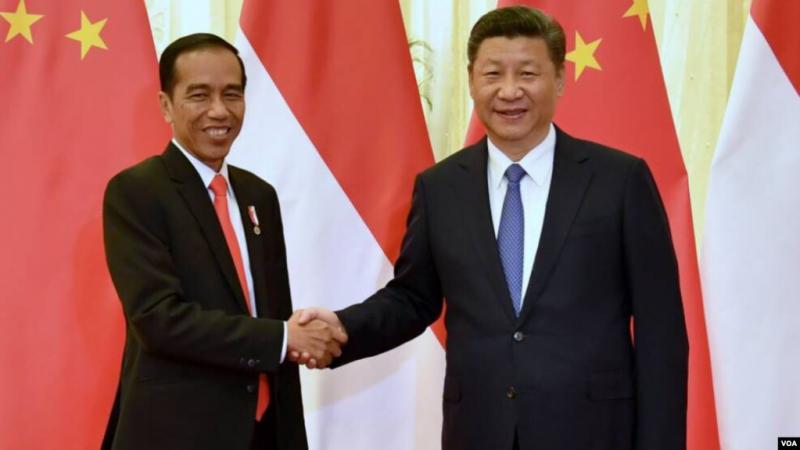 Presiden Indonesia Joko Widodo dan Presiden China Xi Jinping (VOA Indonesia)