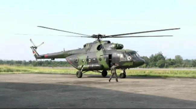 Helikopter MI 17 (Istimewa).