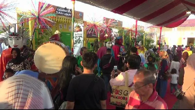 Acara Lebaran Betawi di Monas