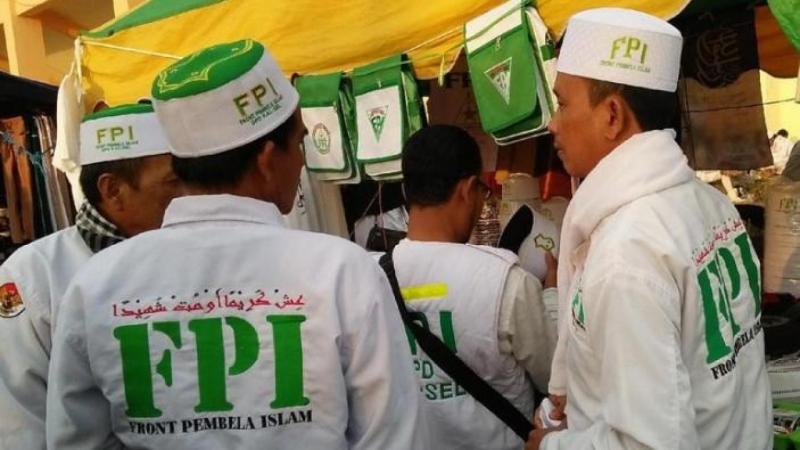 Laskar FPI jaga ketat rumah Habib Rizieq Syihab  (Rancah.com)