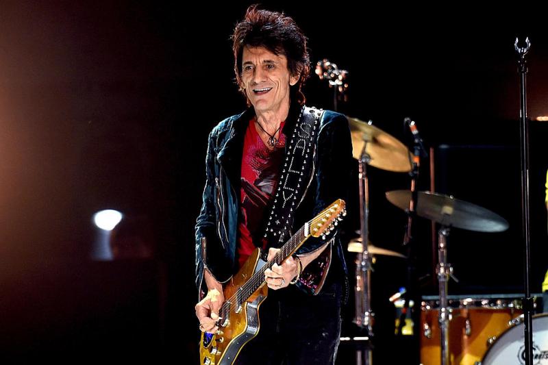Ronnie Wood (Ultimate Classic Rock)