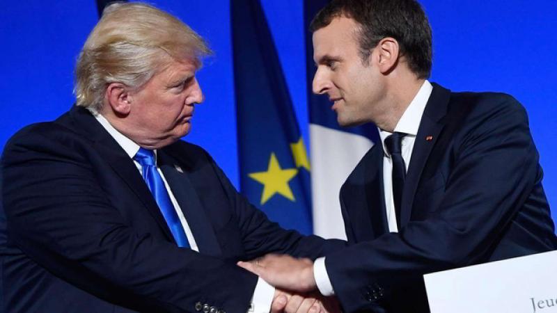Presiden AS Donald Trump dan Presiden Prancis Emmanuel Macron (Dnaindia.com)