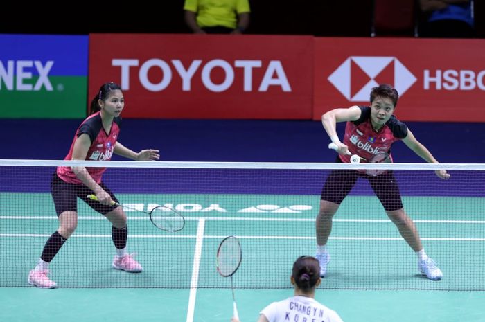 Pasangan ganda putri Indonesia, Greysia Polii/Apriyani Rahayu saat bermain di Thailand Open 2019. (Foto: Bolasport.com)