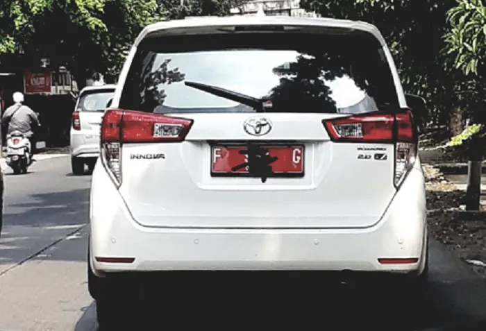 Ilustrasi mobil dinas pejabat. (Ist)