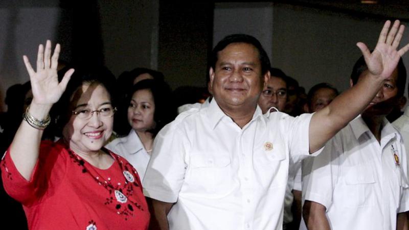 Ketua Umum PDIP Megawati Soekarnoputri dan Ketua Umum Gerindra Prabowo Subianto (Gesuri.id)