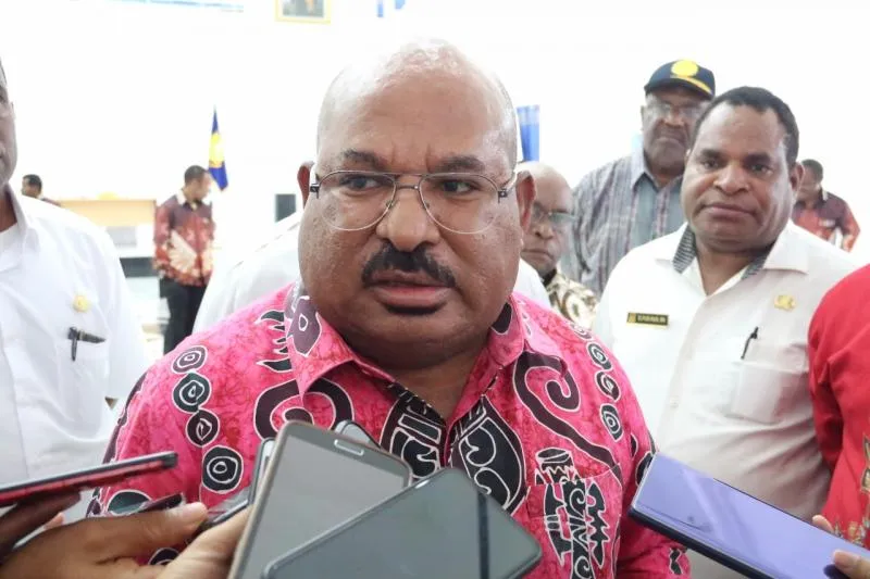 Gubernur Papua, Lukas Enembe (Kawattimur.com)