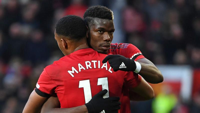 Paul Pogba dan Anthony Martial, dua pemain andalan Manchester United yang akan absen dalam laga melawan Leicester City (getty)