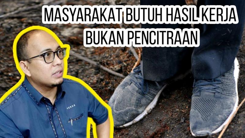 Wasekjen Gerindra, Andre Rosiade Sindir Pencitraan Jokowi Pamer Sepatu Kotor. (Youtube-Tante Imut)