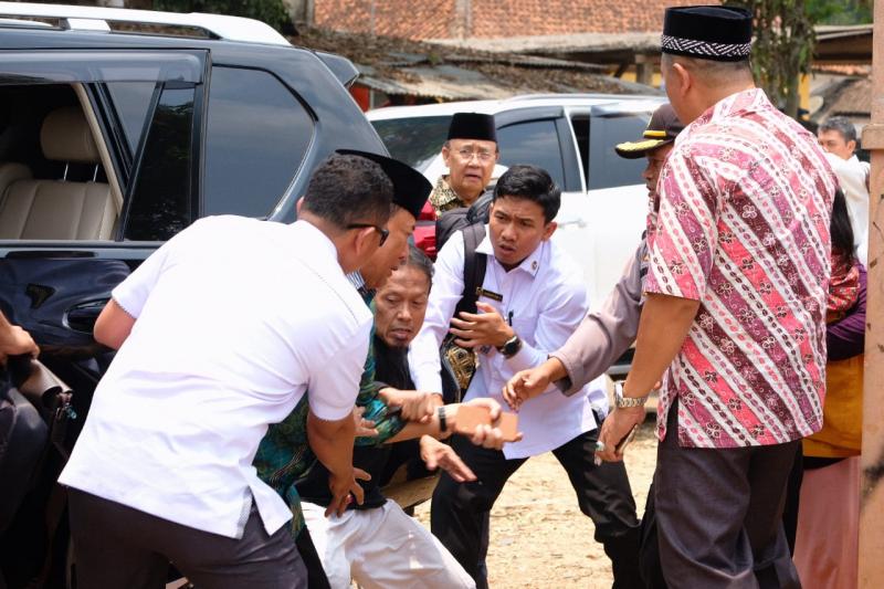 Detik-detik percobaan pembunuhan Menko Polhukam Wiranto (rmol.id)