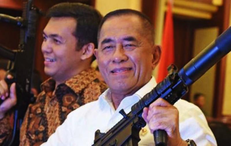 Eks Menteri Pertahanan Ryamizard Ryacudu sebut ada perintah Jokowi di proyek pengadaan satelit  (Foto: Sriwijaya.id)