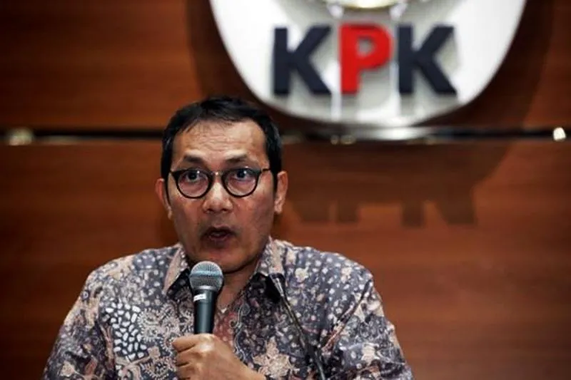 Mantan Wakil Ketua Komisi Pemberatasan Korupsi, Saut Situmorang. (msn)