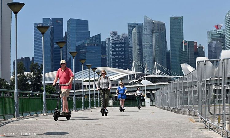 Pesekuter listrik di Singapura (Foto: CNN)