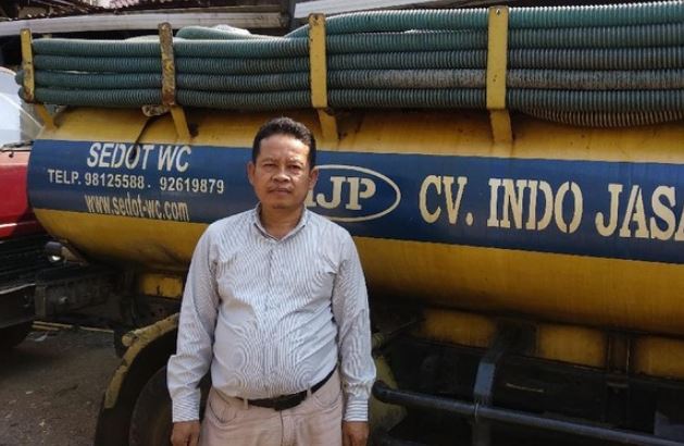Pengelola sekaligus tukang sedot WC di CV Indojasa Pratama Ridwan (Detik)