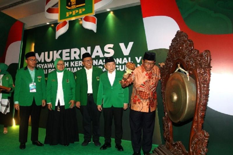 Hasil Mukernas, PPP Minta Jokowi Jaga Hubungan dengan Ormas Islam. (Bisnis.com)