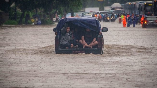 Ilustrasi Banjir (Ayo Bandung)