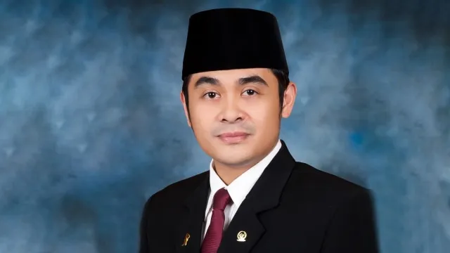 Shri I Gusti Ngurah Arya Wedakarna Mahendradatta Wedasteraputra Suyasa III Foto: Dok. DPD RI. (Kumparan)