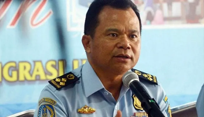 Ronny Sompie dicopot dari jaabtannya sebagai Direktur Jenderal Imigrasi KumHAM (Minews.id)