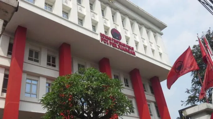 Kantor PDIP (Tribun)