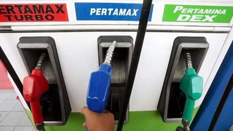 Ini Alasan Pertamina Naikkan Lagi Harga Pertamax Jadi Rp13.300/Liter. (Topsatu)