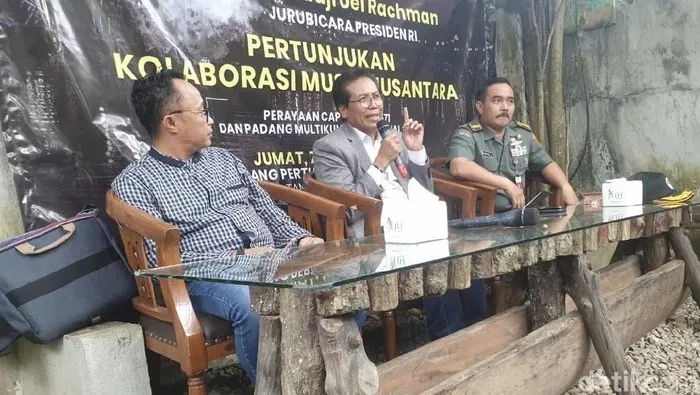 Ngopi Sore dan Bincang-bincang Kebangsaan bagian perayaan Cap Go Meh di Padang (detik)