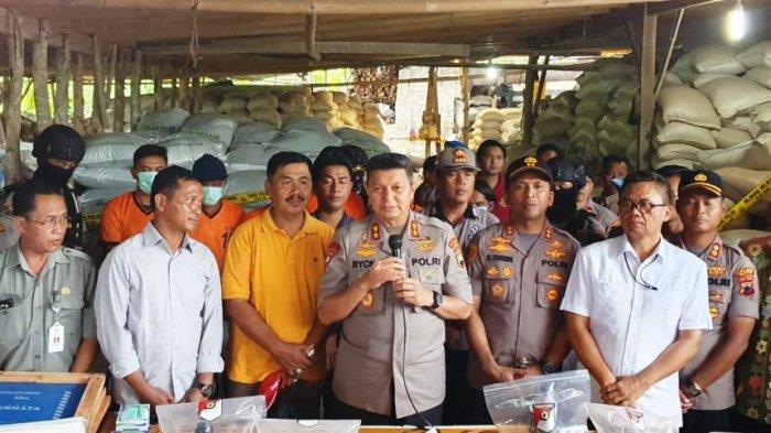 Tujuh Pabrik Pupuk Palsu Beromzet Rp1 M Per Bulan Digrebek Polisi. (Jateng Tribunnews)