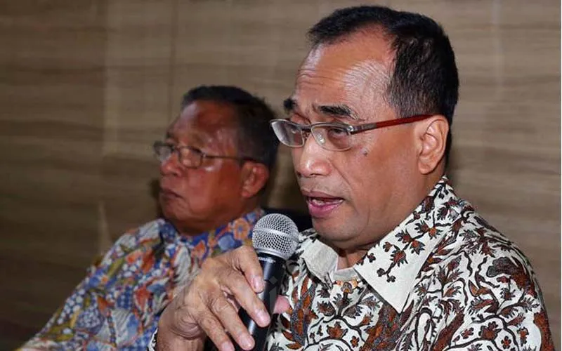 Menhub Budi Karya (Bisnis)