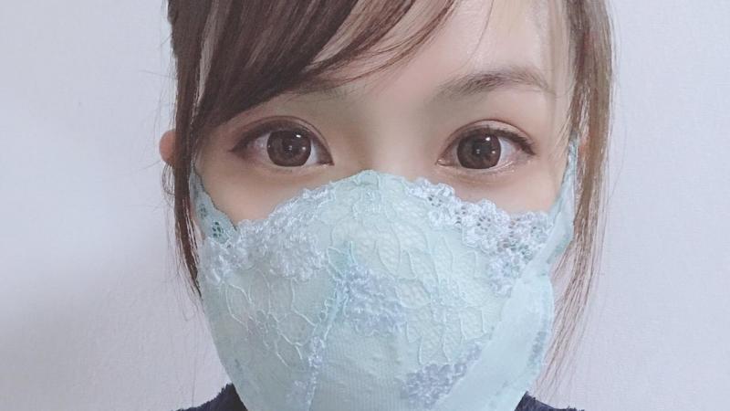 Model Jepang ubah bra tak terpakai menjadi masker untuk perlindungan dari virus corona (Dok/Twitter/asahinayumeno)