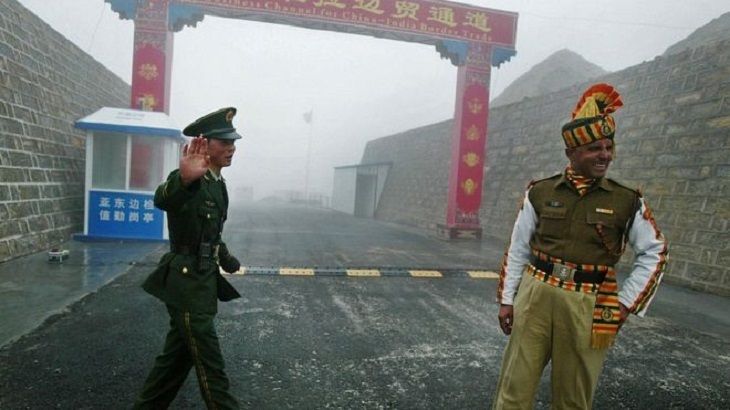 Serdadu India dan Tiongkok terlibat baku hantam di perbatasan saat pandemi corona masih jadi ancaman (Foto: Getty Image)