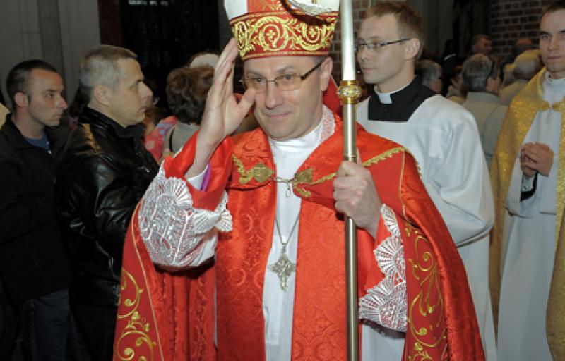 Uskup Agung Wojciech Polak. (deon)