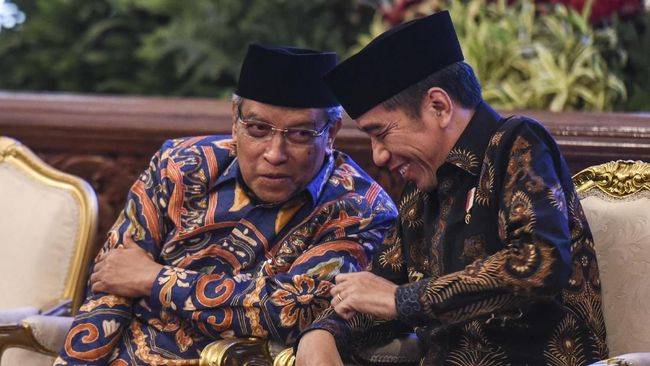 Reshuffle Kabinet Menguat, Jokowi Diminta Akomodir Kader NU. (CNNIndonesia).